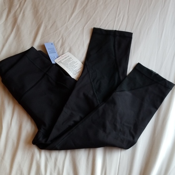 Lululemon - Picture 7 of 8